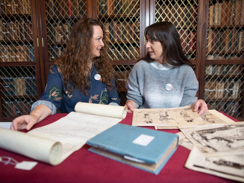 Niamh Ní Charra (ARA Ireland Communications and Campaigns Officer), Historian and author, Liz Gillis (ARA Ireland EYA Ambassador 2022) at Royal College of Physicians of Ireland. Photo © Julien Behal